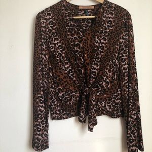 Leopard cropped blouse
